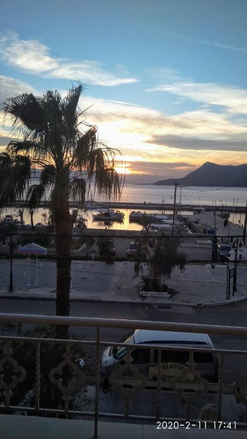 Palatino Hotel Lutrá Edipszú Kültér fotó