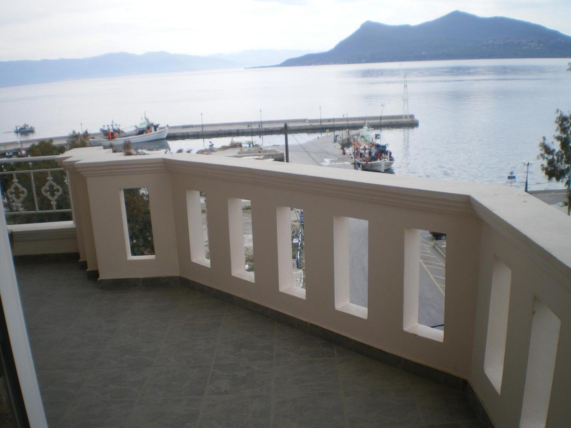 Palatino Hotel Lutrá Edipszú Kültér fotó